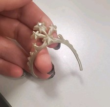 Barbie e la magia di Pegaso Principessa Annika bambola solo per ricambio corona