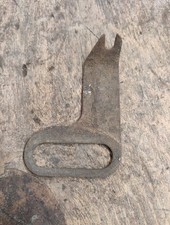 Staffa passa cavi candele Fiat