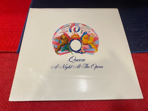 Queen night the - at, opera