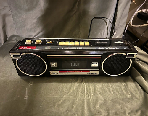 Panasonic 2102 radio fm - radio, am/fm