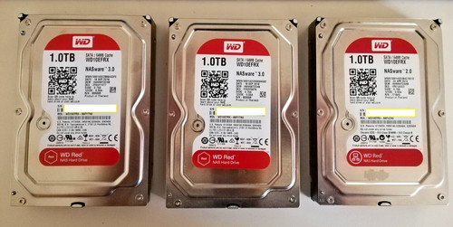 Hard disk red - hard,