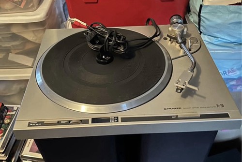 Vintage pioneer turntable - vintage,