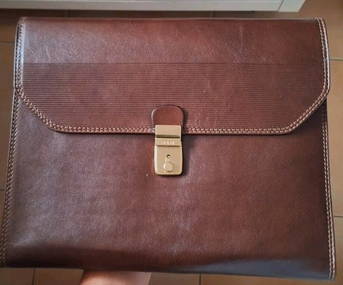 Porta appunti documenti - e,