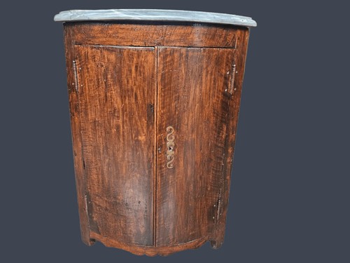 Angoliera noce con piano - in,