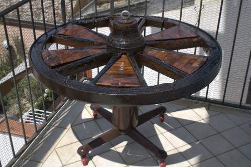 Tavolino ruota carro antica - ruota, di
