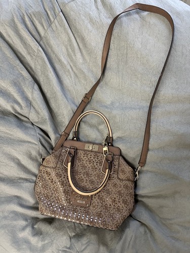 Guess logo remix satchel - logo,