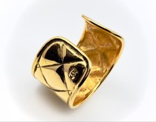 CHANEL Quilted Bracelet Gold