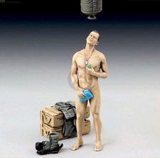 Royal Model 1/48 "Shower Time"