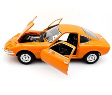 Modellino auto scala 1:24 Opel