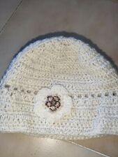 Cappello Da Bambini Neonati - Realizzato A Mano Di Lana Con Fiorellino