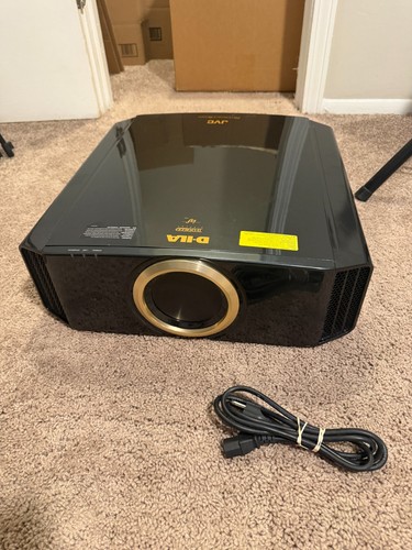 Proiettore home theater - home, jvc