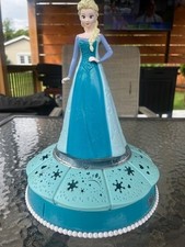 Disney Frozen Elsa Dazzling Light & Sound Room Glow Singing Let It Go 