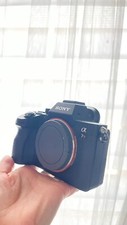  Sony A7r fotocamera mirrorless con sensore FF (1.0x) da 36.3 megapixels