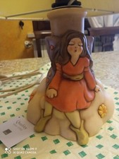 Meraviglioso lume antico con fatina  della Thun. Pari al nuovo  conf.adattata