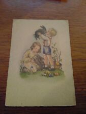 145933 VECCHIA  CARTOLINA ILLUSTRATA D BAMBINI E CONIGLI LEPRI 