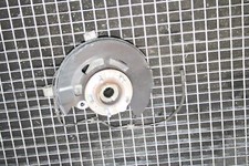 Mozzo ruota anteriore sinistro CHEVROLET ORLANDO J309 2.00 Diesel 120Kw 2012 18116746