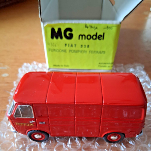 Modellino furgone pompieri - furgone,