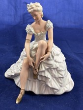 Statuina ballerina porcellana