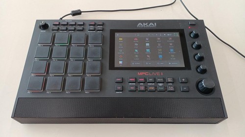 Akai professional mpc live - live, ii