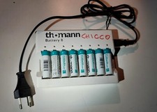 8 batterie 2100 mAh NiMH 1.2 V senza effetto memoria + caricabatterie 220V x 8