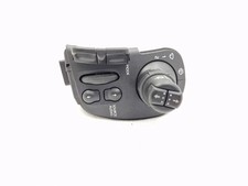 8201590631 BLOCCO COMANDI TERGICRISTALLI per RENAULT MODUS 2A SERIE 1.2 16V 2004