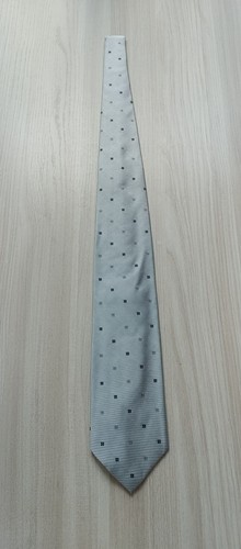 Cravatta uomo grigio perla