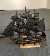 The Black Pearl Barca Pirata - Modello in Legno Pirati dei Caraibi