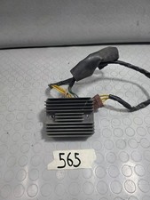 REGOLATORE DI TENSIONE