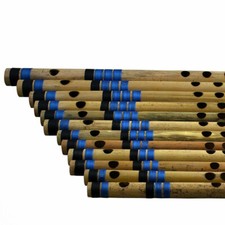 Bellissimo flauto in legno di