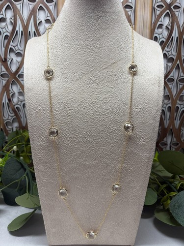 Collana moderna elegante