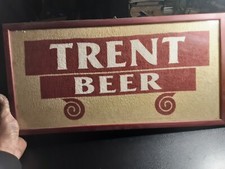 TOVAGLIETTA DA PUB TRENT BEER INCORNICIATA CON VETRO DIM. 25X49 OTTIMO STATO