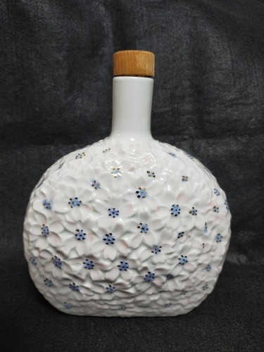 Suntory whisky pottery - suntory,