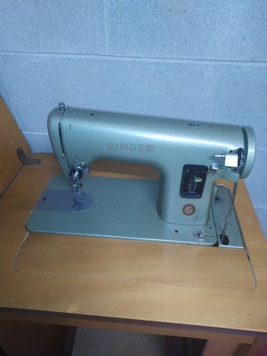 Macchina cucire con - macchina,