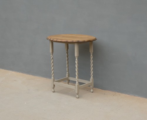 Tavolino ovale laccato - , shabby