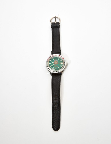 Orologio meccanico militare