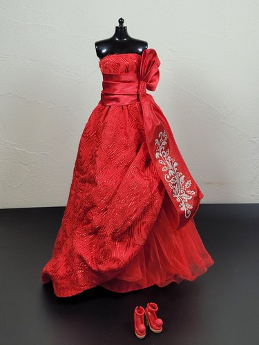 Robe barbie happy holiday 2012 - happy,