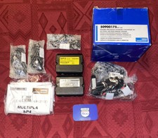 SENSORI PARCHEGGIO ANTERIORI E