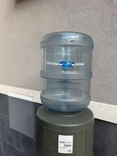 DISPENSER ACQUA A  COLONNA CON