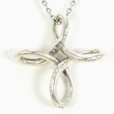 Collana con ciondolo croce