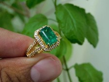 4Ct Smeraldo Taglio Naturale