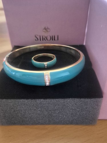 Stroili