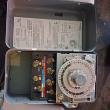 Paragon 8141-00 Timer