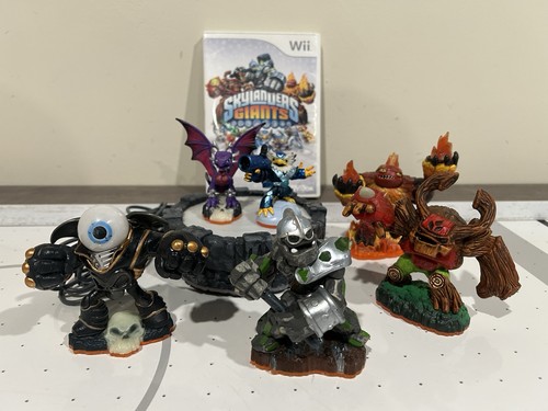 Skylanders giants starter pack - skylanders,