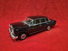 NOREV SCALA 1:18 MERCEDES BENZ