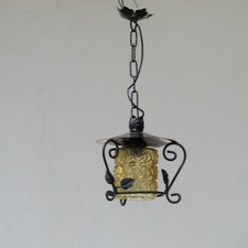 LAMPADARIO DA ESTERNO IN FERRO BATTUTO A MOTIVI FLOREALI E VETRO - ITALIA  -1950