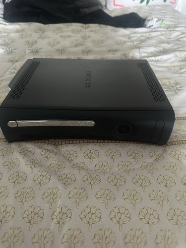 Xbox 360 elite - 360,
