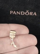 Autentico ciondolo scarpa