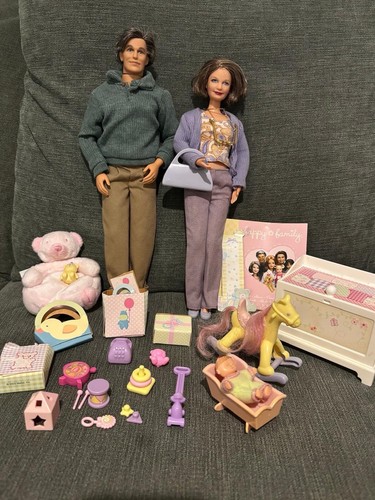 Barbie happy family set - happy,