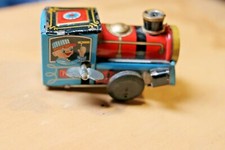 VINTAGE THOMAS TOYS TIN TRAIN