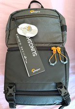 Nuova borsa per fotocamera